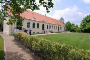  Kavaliershaus Suitehotel am Finckenersee  Финкен